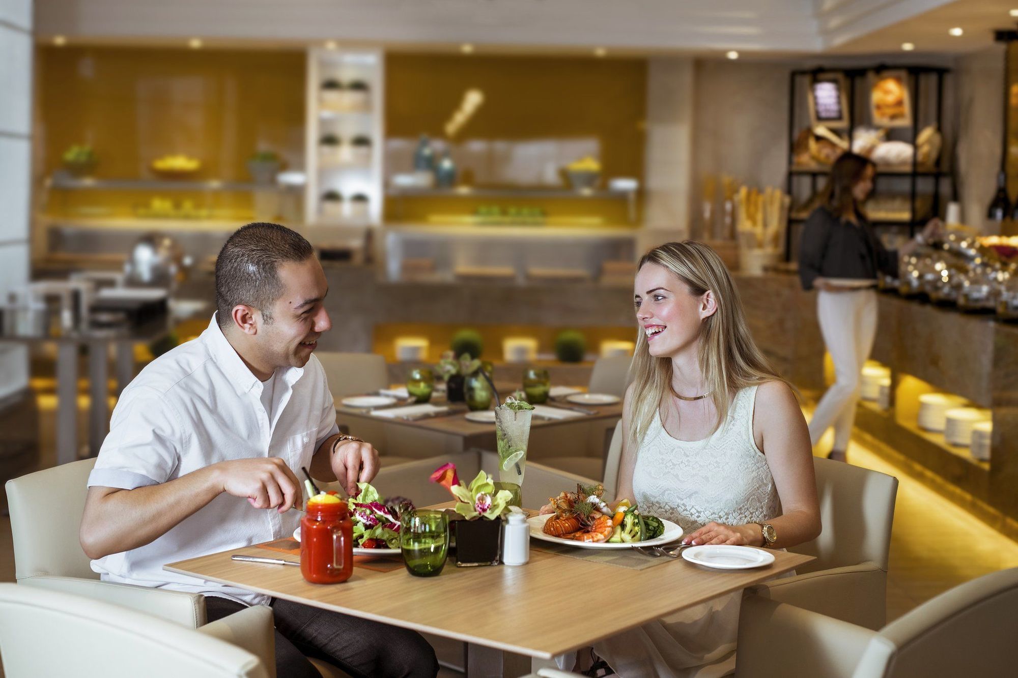 Jumeira Rotana - Dubai Restaurante foto